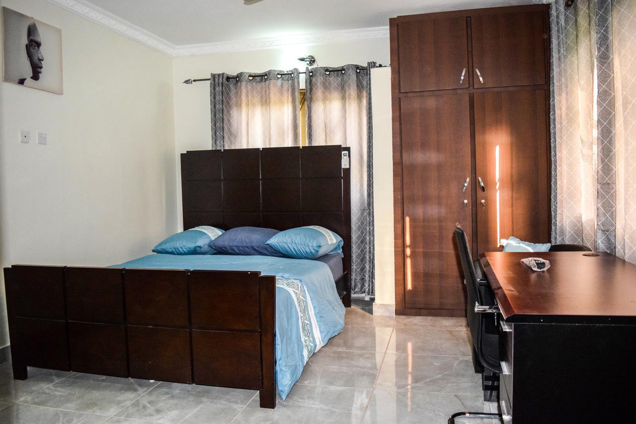 3A'S Guest House Akosombo Esterno foto